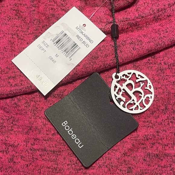 NWT Bobeau Flowy Split Back Red Top - Medium - Picture 4 of 4